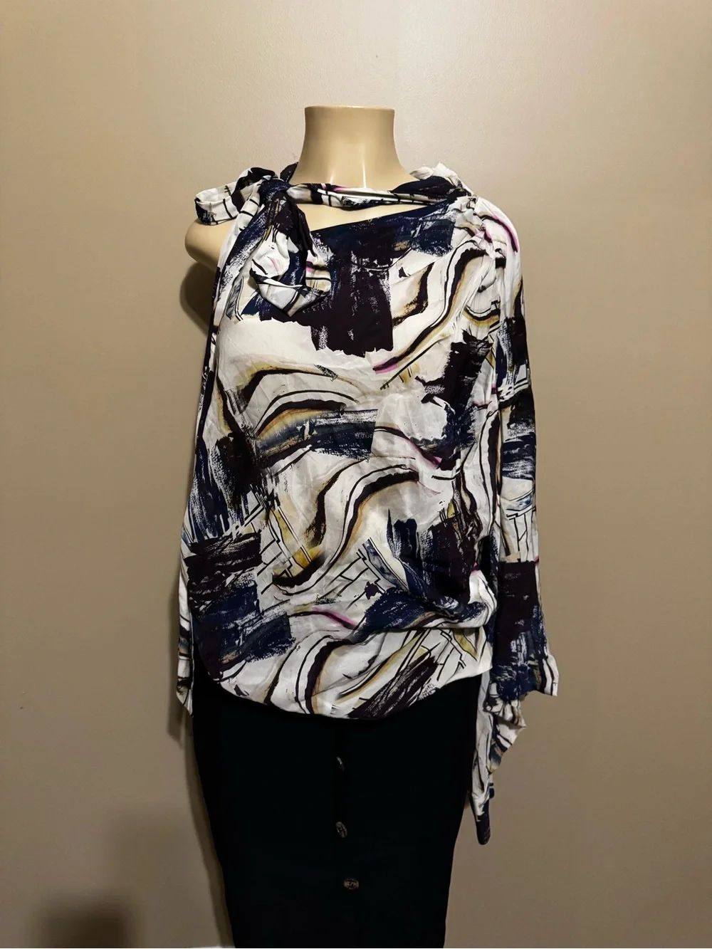 NWT Zara Limited Edition Abstract Printed Asymmetric Blouse - Size M